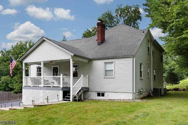 345 Bowden Rd - Photo 1