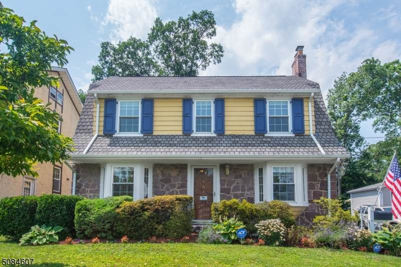 55 Overlook Terrace - Photo 1