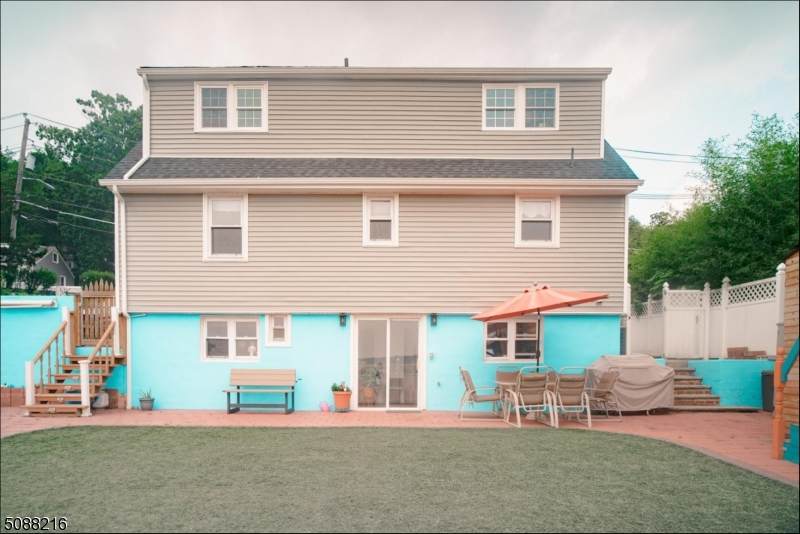 507 Preakness Ave - Photo 1