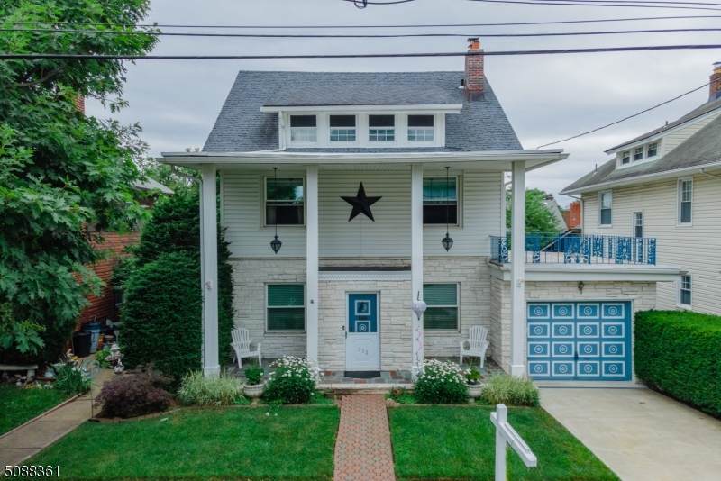 232 2nd Street - Photo 1