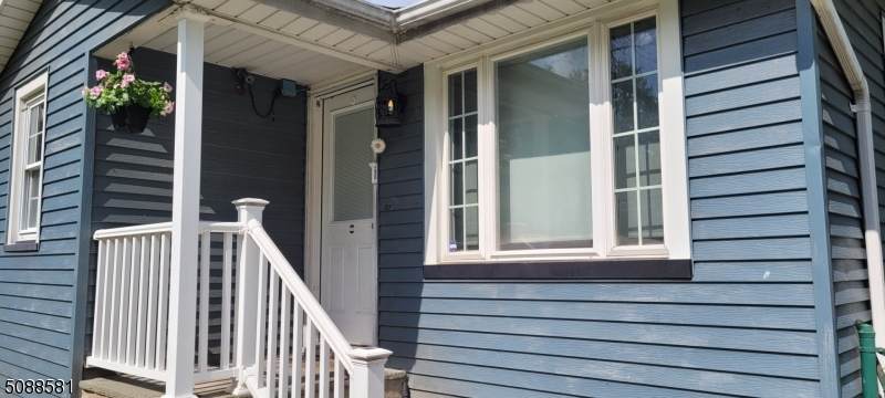 195 Riveredge Rd - Photo 1