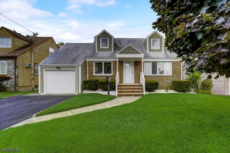 1434 Carlsen Dr - Photo 1