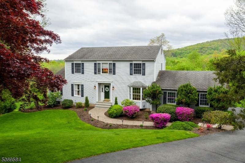 8 Chapel Ct - Photo 1