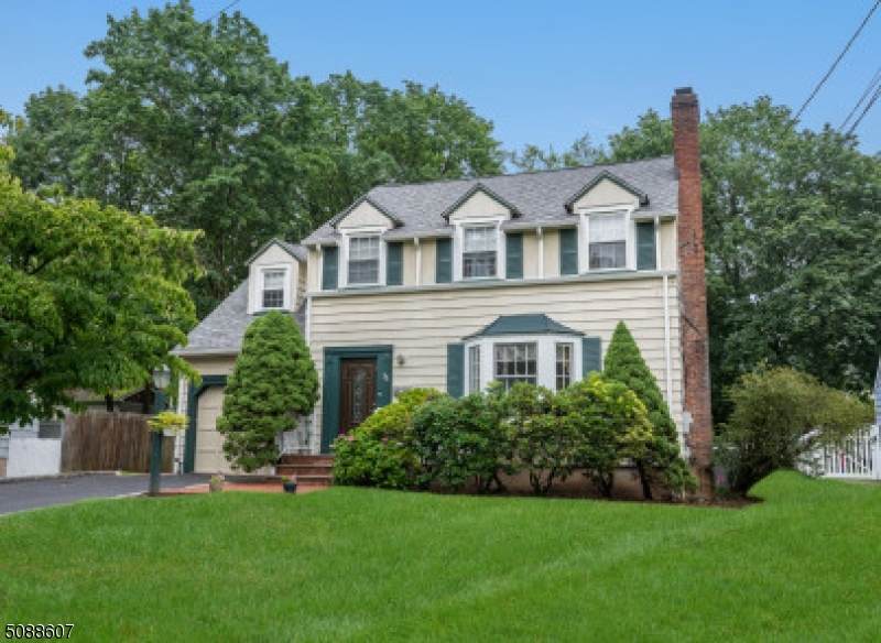 13 Crescent Rd - Photo 1