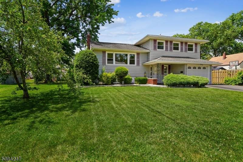 77 Stanton St - Photo 1