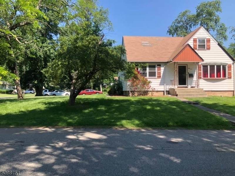52 Oak St - Photo 1