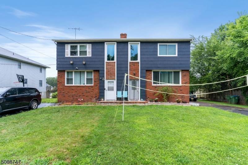 61 Fairview Ave - Photo 1