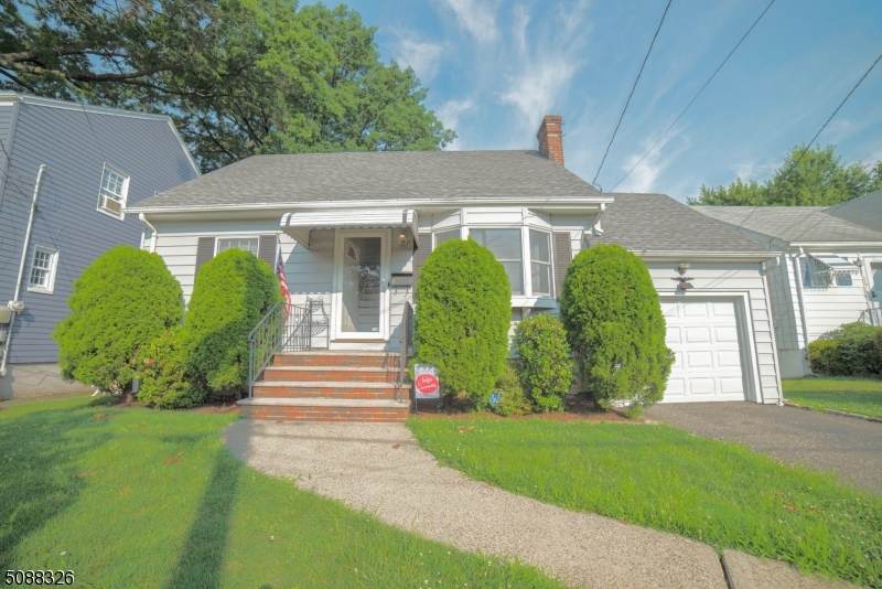 910 Madison Ave - Photo 1