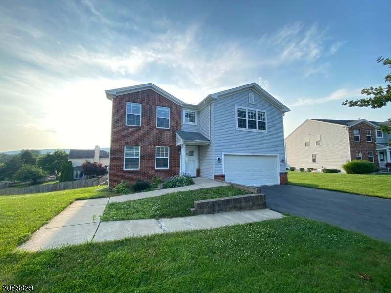 33 Lambert St - Photo 1