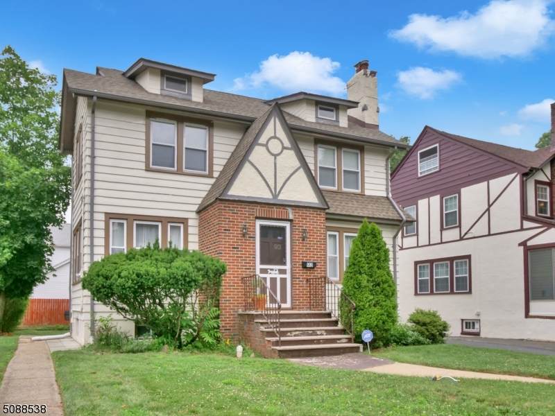 93 Locust Ave - Photo 1