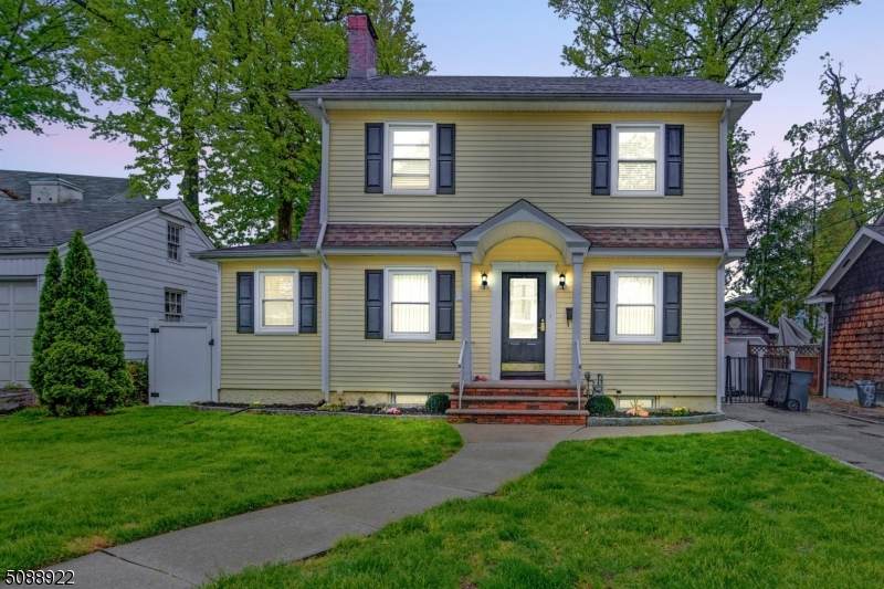 8 Wilson Ter - Photo 1