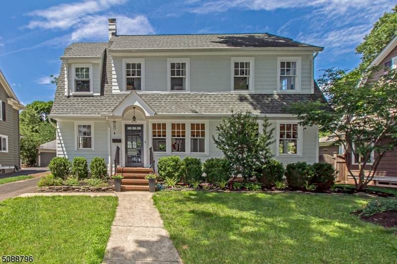 519 Birch Ave - Photo 1