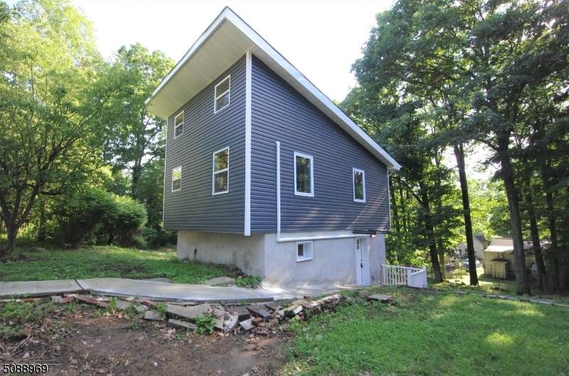 328 Knox Way - Photo 1
