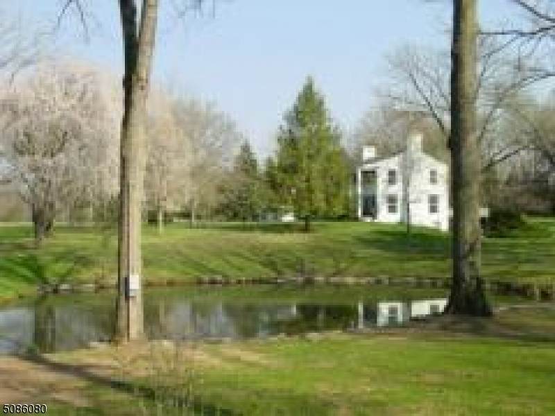 299 Douglas Rd - Photo 1