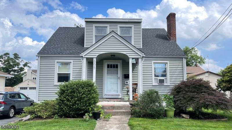 505 Liberty St - Photo 1