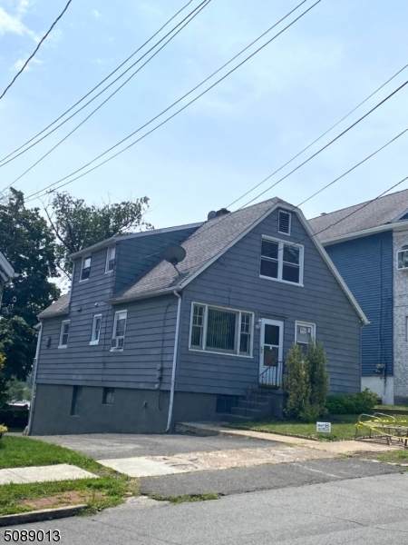390 N 7Th St - Photo 1
