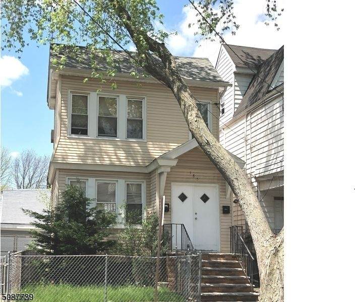 185 Linden Ave - Photo 1