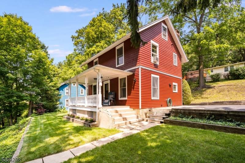 83 East Main Street - Photo 1