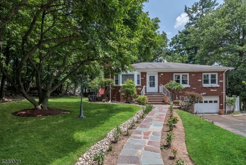 132 Linda Vista Ave - Photo 1