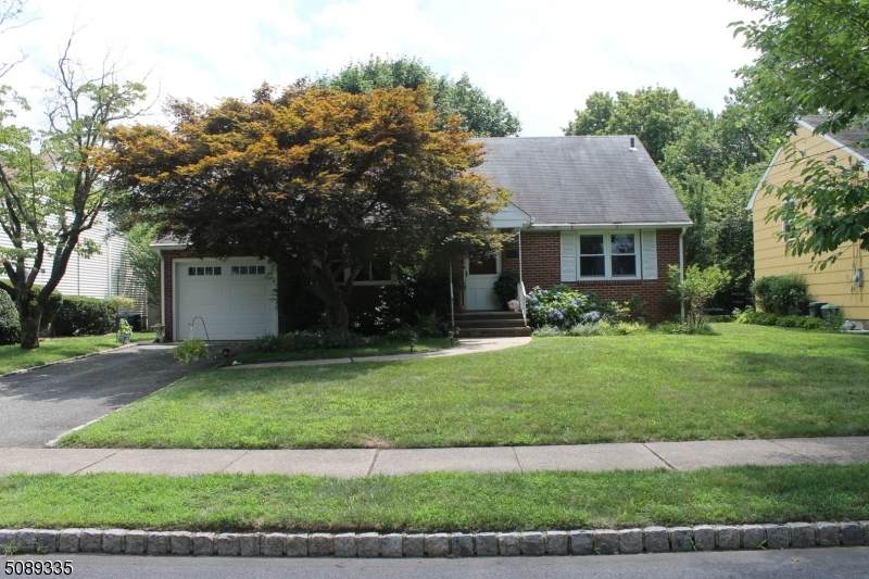 21 Diana Rd - Photo 1