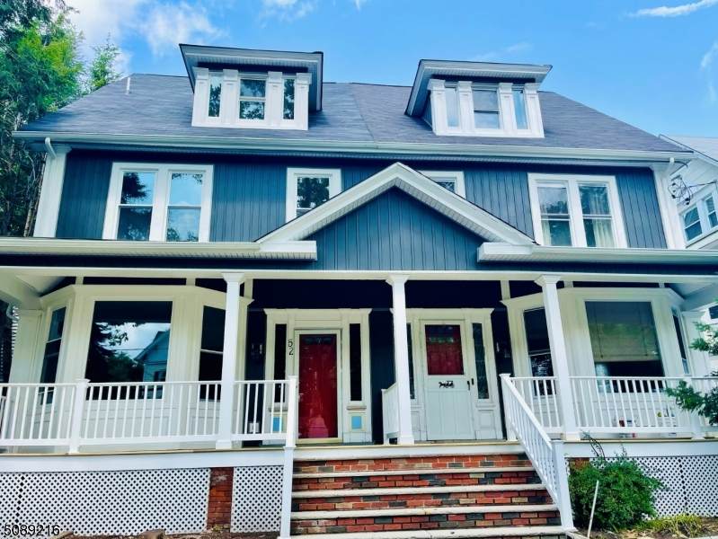 52 Sylvan St - Photo 1