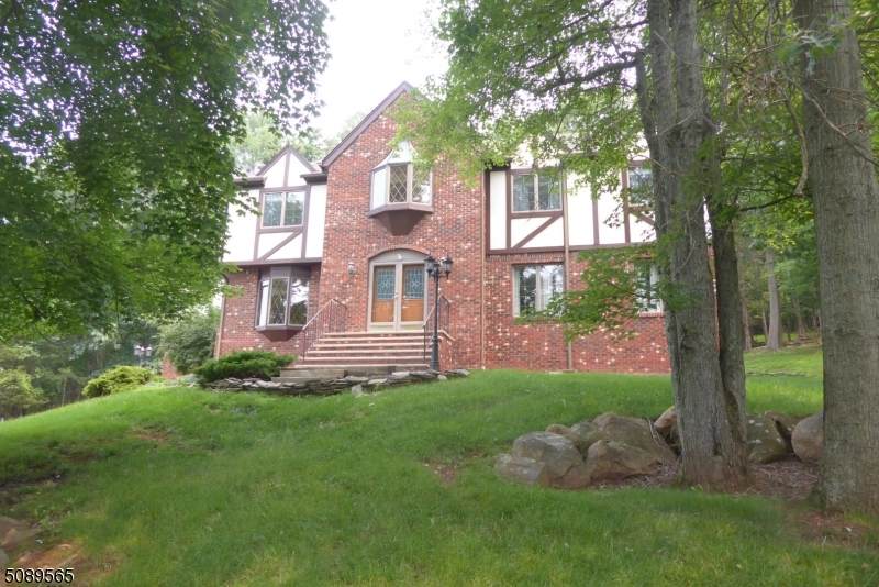 45 Muirfield Ln - Photo 1
