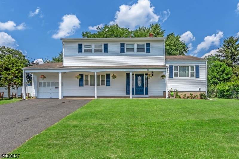 10 Patton Dr - Photo 1