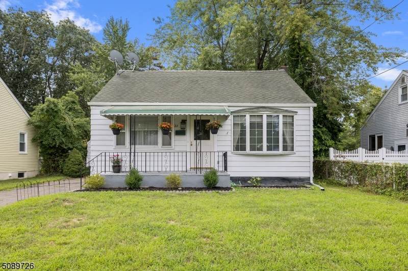 22 Wilson Ave - Photo 1