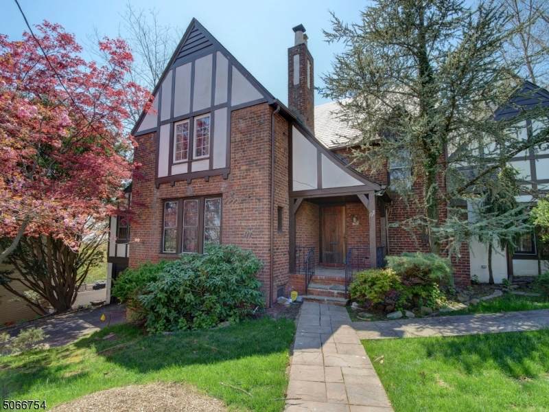 168 Walker Rd - Photo 1