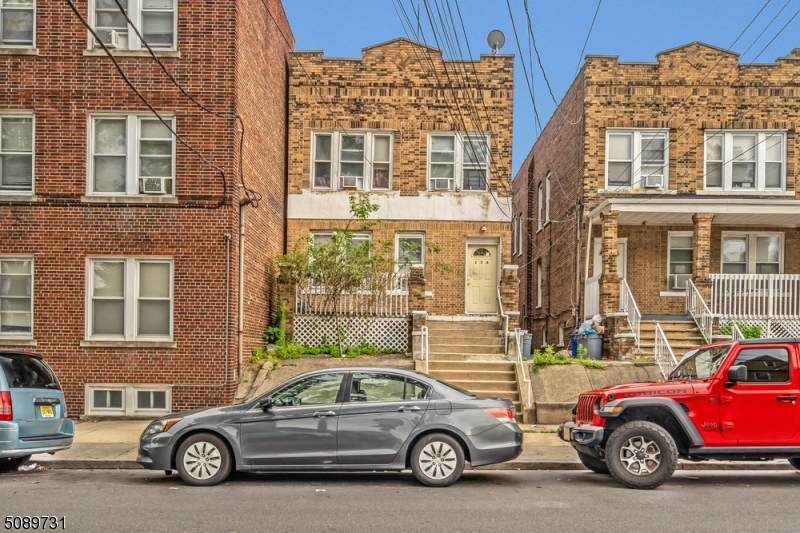 276 Avenue B - Photo 1