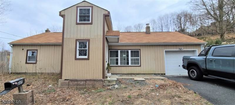 605 County Road 565 - Photo 1