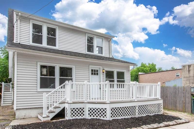 165 Heights Ave - Photo 1