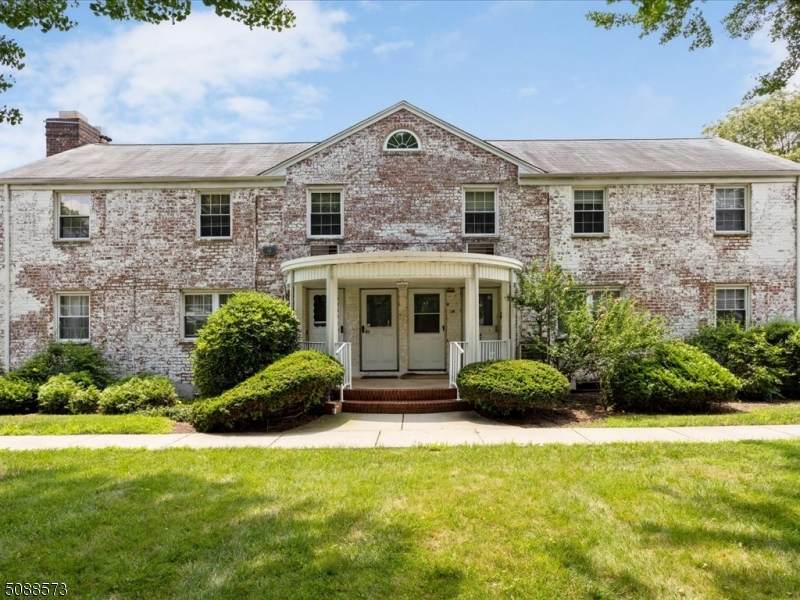 41 Clark Ct - Photo 1