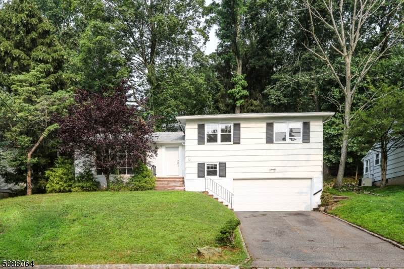 12 N Koewing Pl - Photo 1