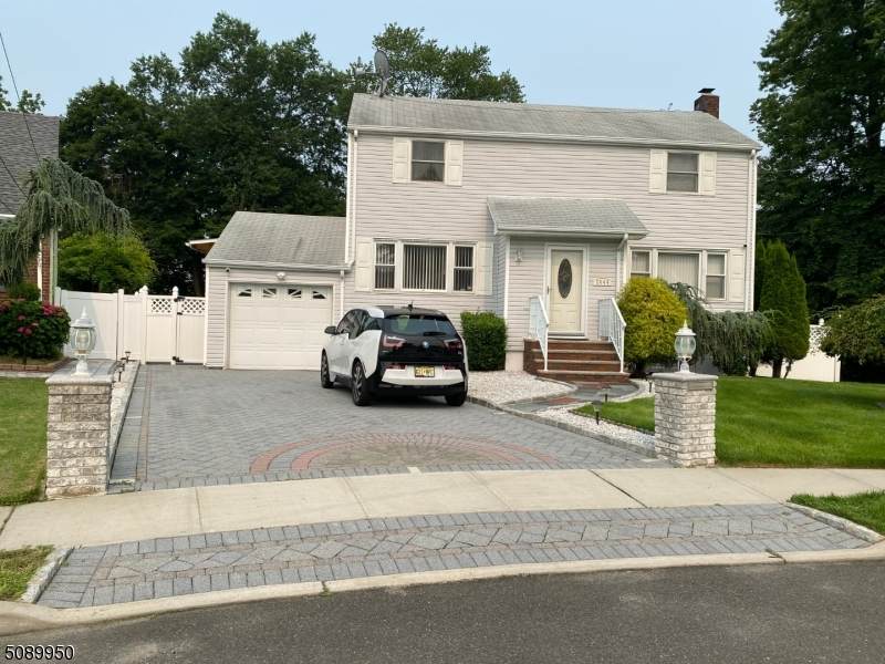 2644 Frederick Ter - Photo 1