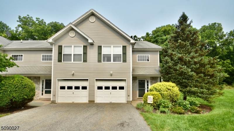 22 Beechmont Ter - Photo 1