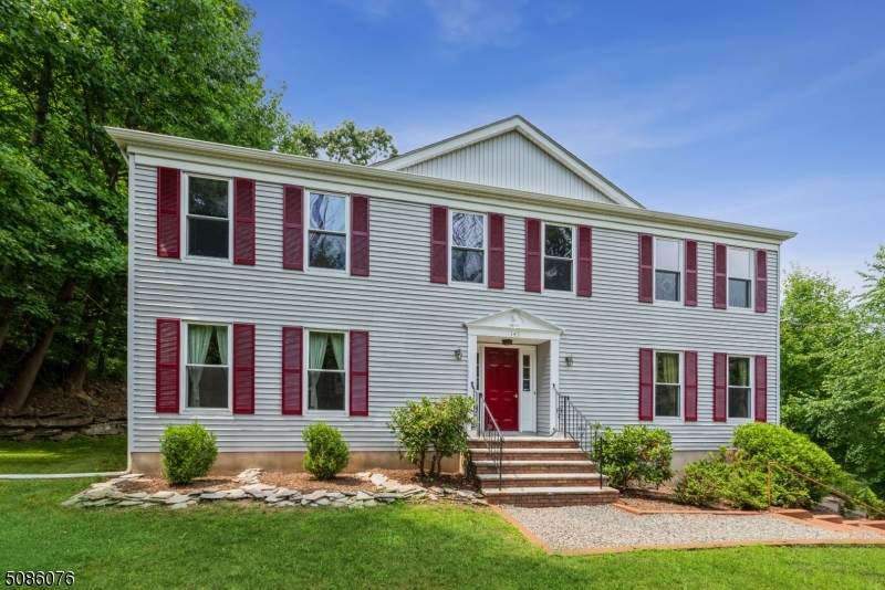 149 Reservoir Ave - Photo 1