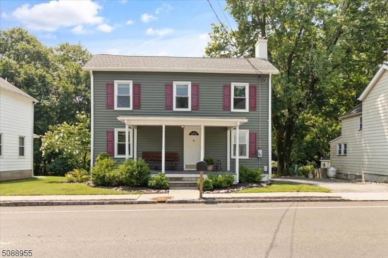 21 Beaver Ave - Photo 1