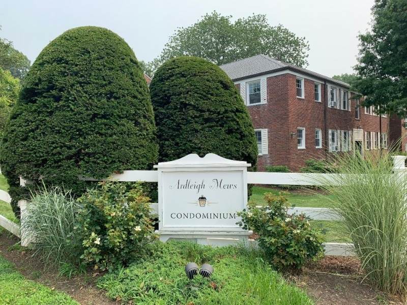349 Bloomfield Ave - Photo 1