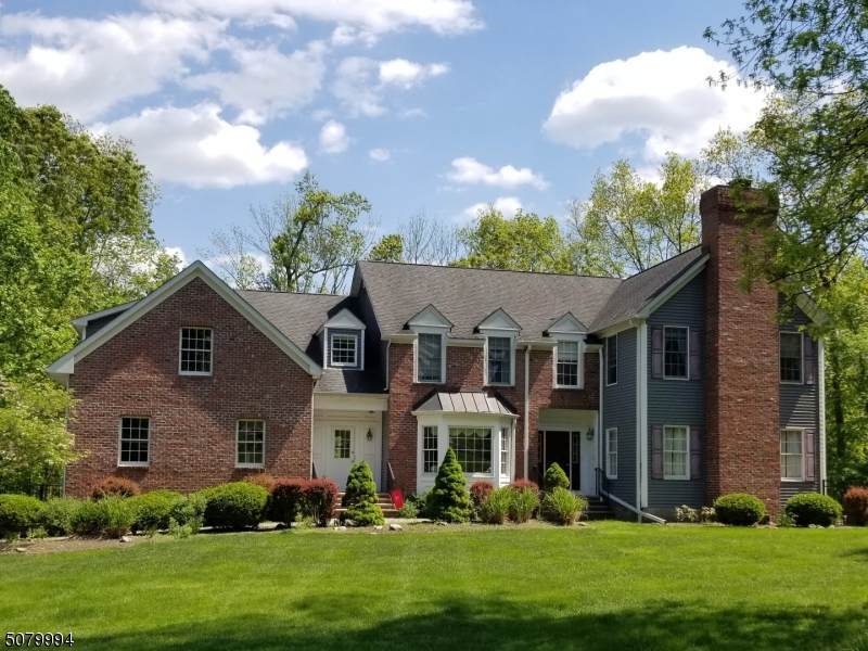 6 Van Kirk Pl - Photo 1