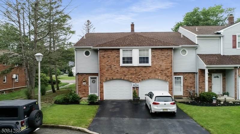 30 Dena Dr - Photo 1
