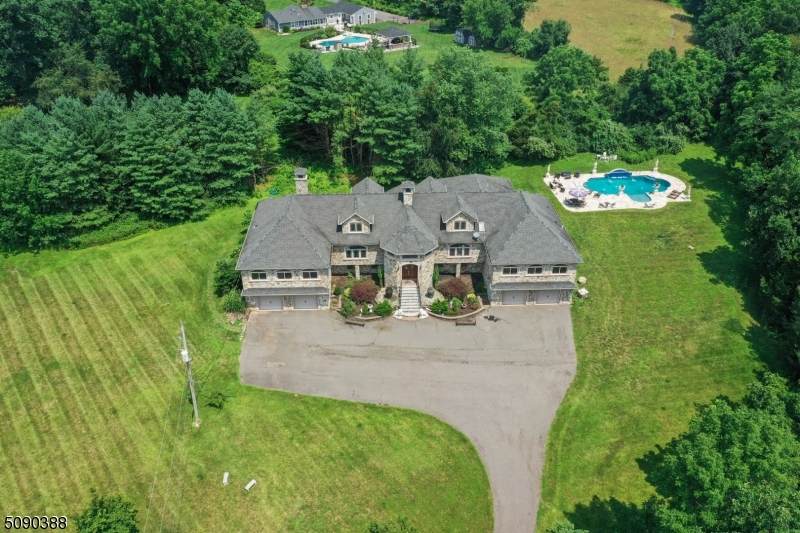 174 Pleasant Run Rd - Photo 1