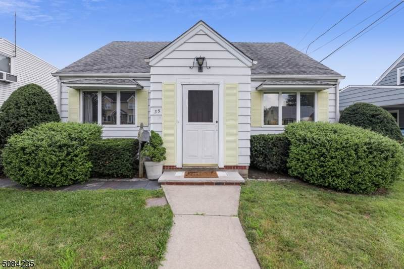 39 Maple Hill Rd - Photo 1