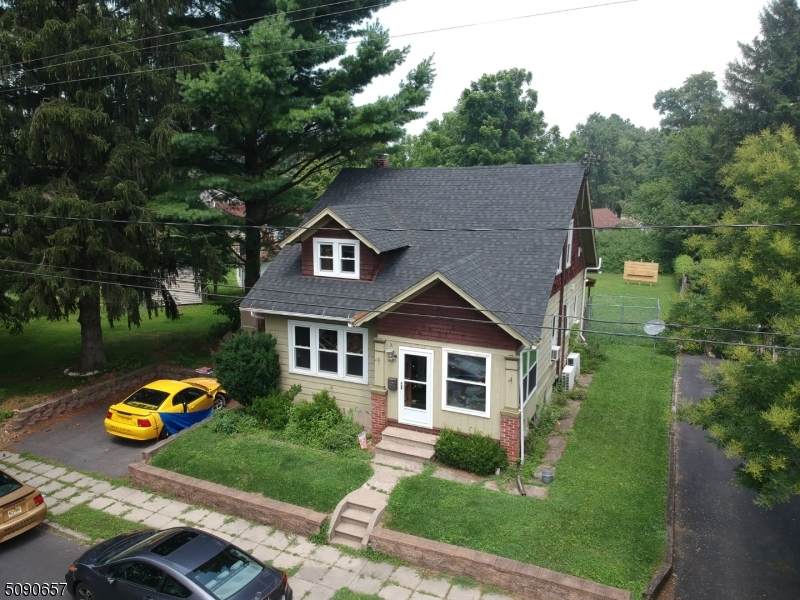 531 Independence St - Photo 1
