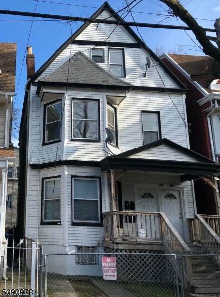 189 N 9Th St - Photo 1