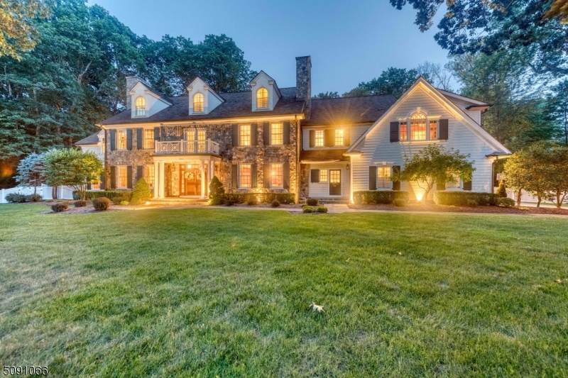830 Seneca Rd - Photo 1