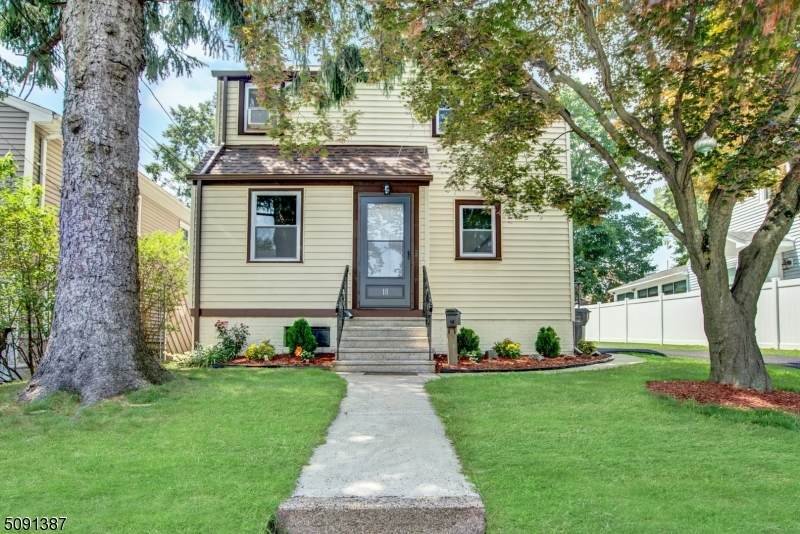 18 S. Woodside Ave - Photo 1