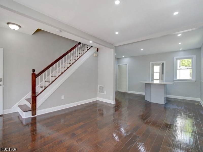 851 S 16th Street - Photo 1