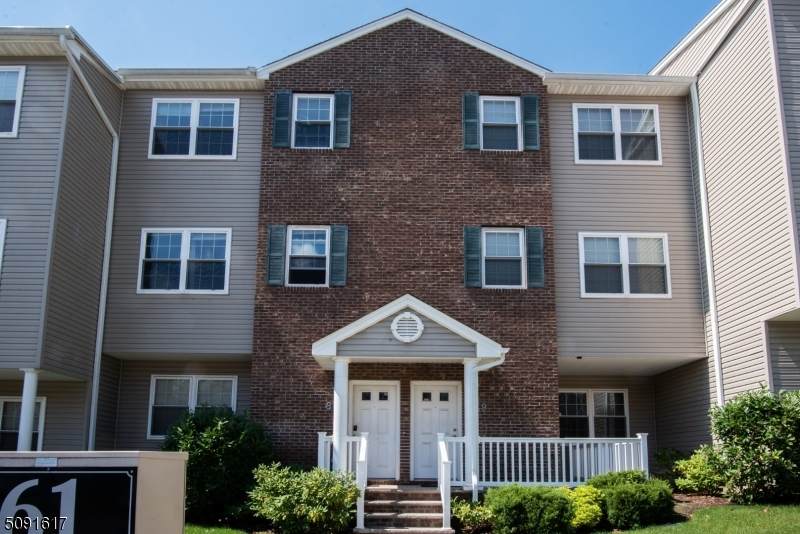 61 High St - Photo 1