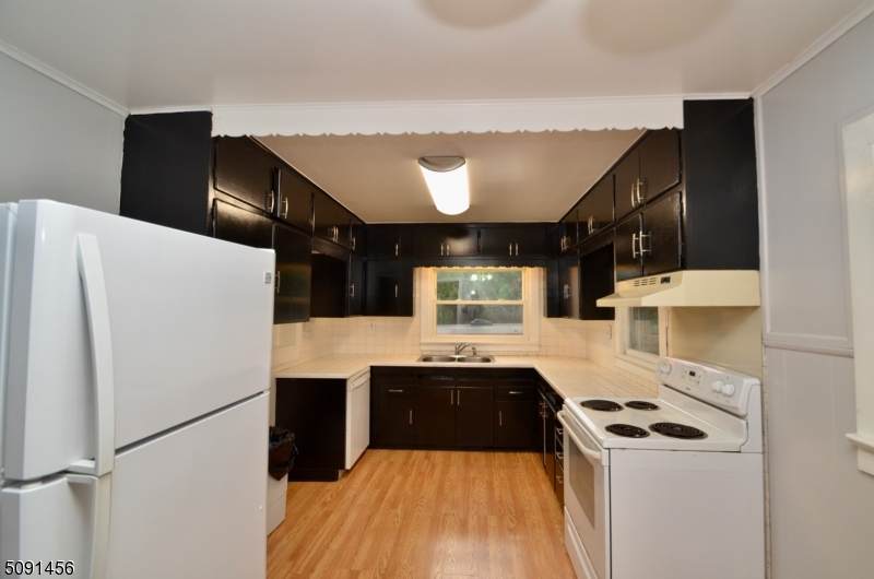 23 2Nd St - Photo 1